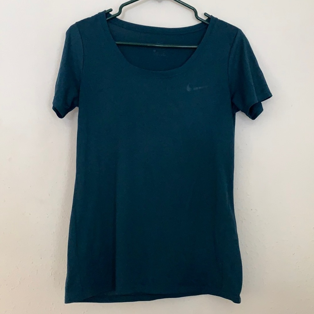 Nike Dri-Fit Short Sleeve Scoop Neck Shirt Size S
